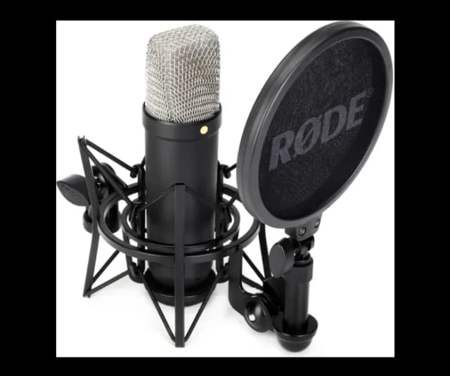 Picture of the product: Rode NT1 Signature Series Microphone with SM6 Shockmount and Pop Filter
