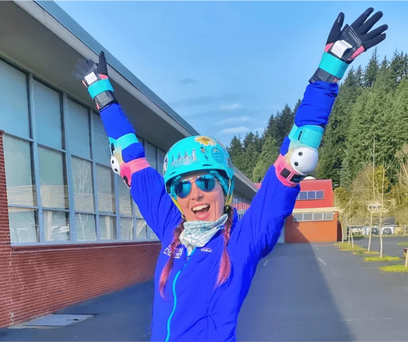 Image of an excited Skating On Me gift card recipient. Their thank you note is below.