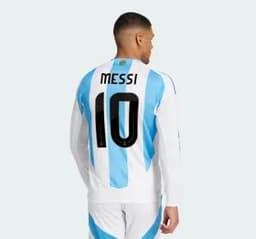 Picture of the product: Argentina 24 Long Sleeve Messi 