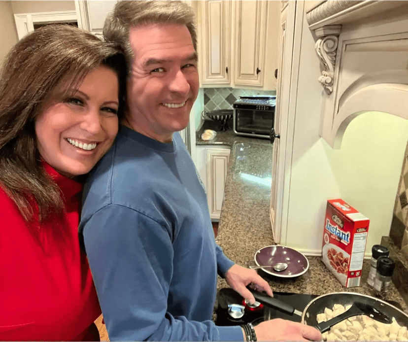Image of an excited Cooking On Me gift card recipient. Their thank you note is below.