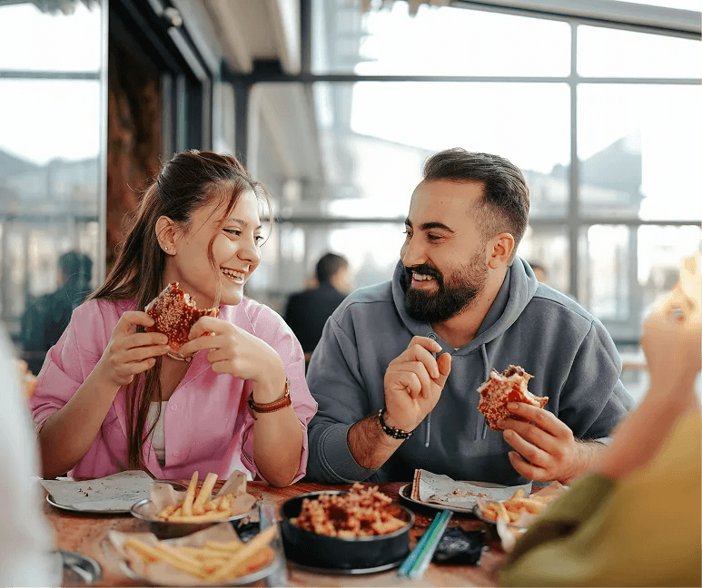 Image of an excited Dinner On Me gift card recipient. Their thank you note is below.