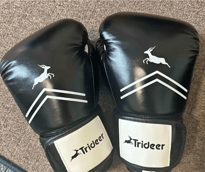 Image of an excited Boxing On Me gift card recipient. Their thank you note is below.