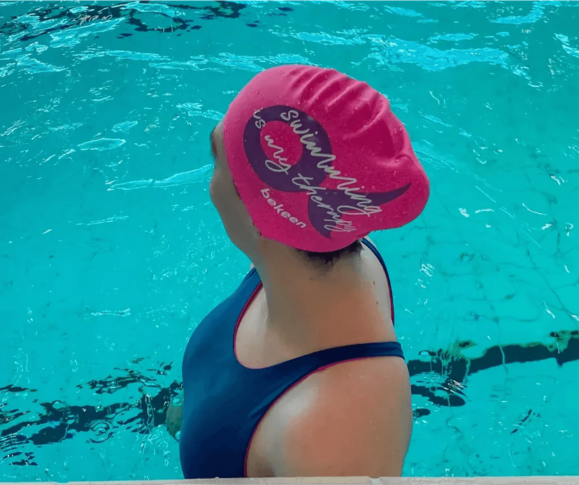 Image of an excited Swimming On Me gift card recipient. Their thank you note is below.