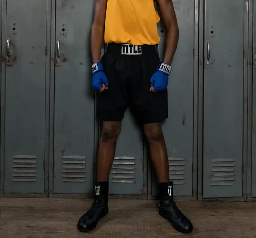 Boxing imagery featuring  Speed-Flex Encore Mid-Top Shoes