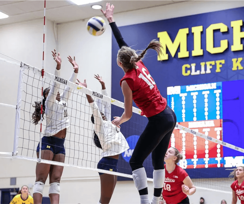 Image of an excited Volleyball On Me gift card recipient. Their thank you note is below.