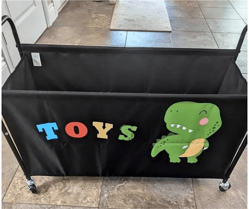 Image of an excited Toys On Me gift card recipient. Their thank you note is below.